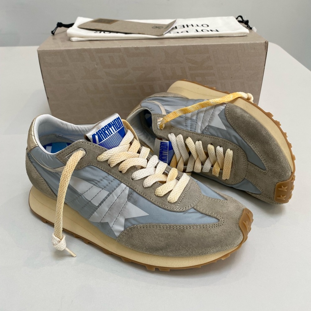 Golden Goose Marathon Sneaker in Light Blue/Gray Suede/Silver sz 37 New in Box - Picture 11 of 12